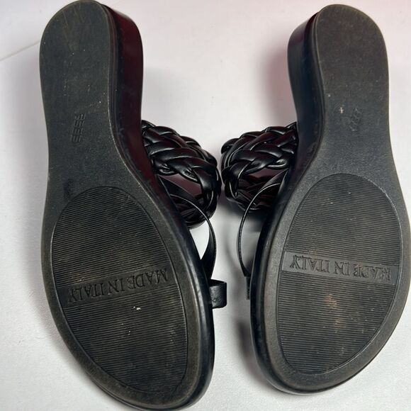 ITALIAN SHOEMAKERS Women's 10 Black Low Platform Sandels EUC - Picture 4 of 7
